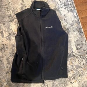 Columbia vest